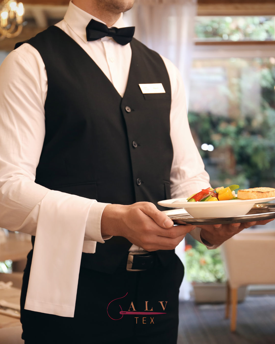 Ndikimi i investimit në uniforma për bare dhe restorante në rritjen e standardit të shërbimit